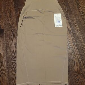 Lululemon Athletica Beige Nulu Slim-Fit High Rise Skirt